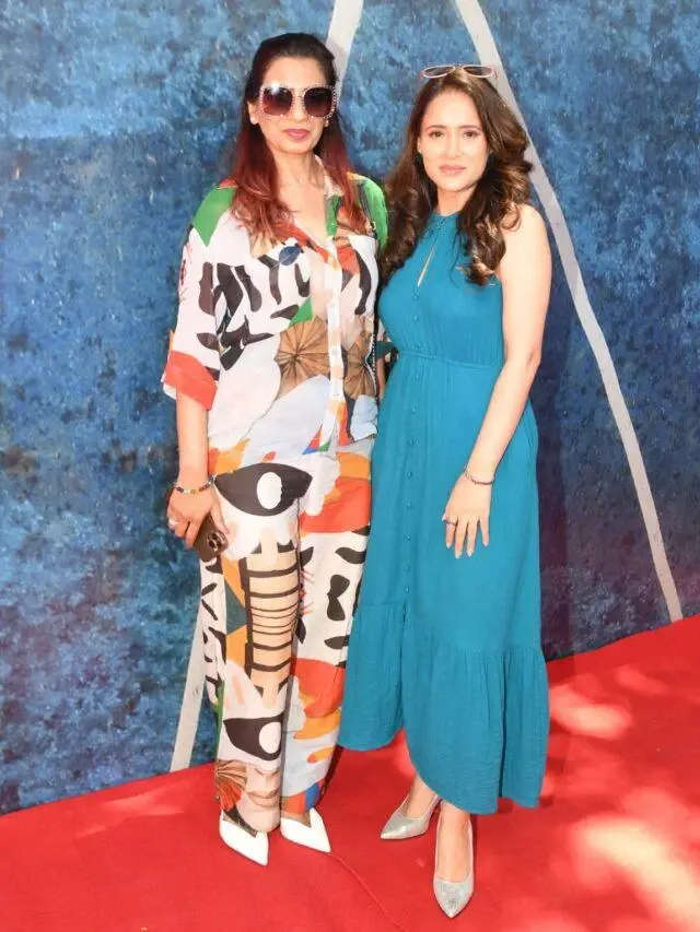 How Indian Artists are Gaining International Recognition Through Tours - YORD