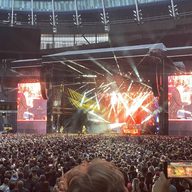 Guns N' Roses